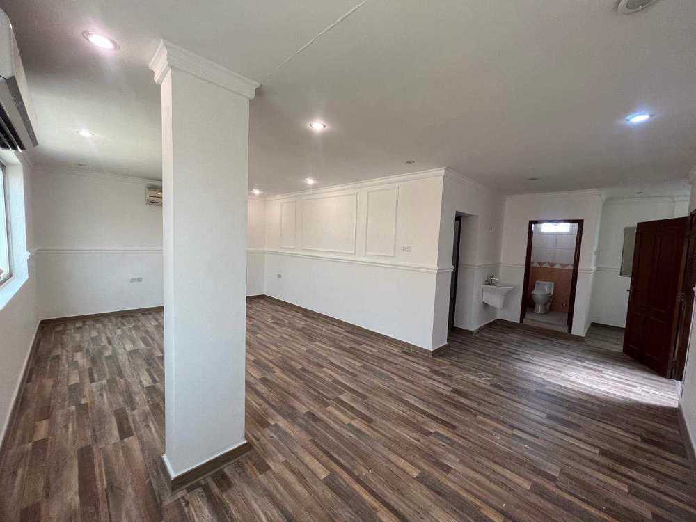 للايجار دور ثاني  في سلوى قطعة 10